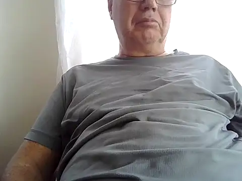 Snapshot of Scorpions2025 chatting on October 19, 5:35 pm Scorpions2025 online show from October 19, 5:35 pm