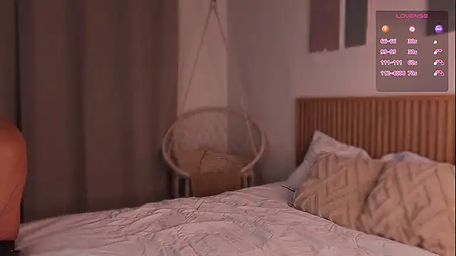 Little Emma 11 online show from February 16, 12:34 pm