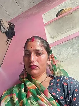 Snapshot of Pooja_shre chatting on June 3, 2:03 am Pooja shre online show from June 3, 2:03 am