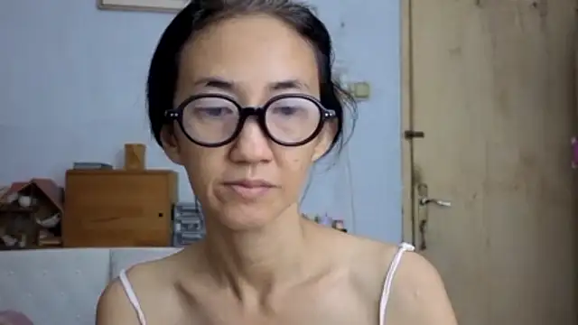 princessD077 online show from May 9, 4:34 pm