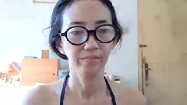 princessD077 online show from May 13, 1:58 am