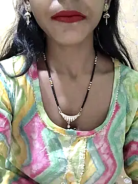 Snapshot of Itz_Aisha__ chatting on February 27, 5:07 am Itz Aisha online show from February 27, 5:07 am