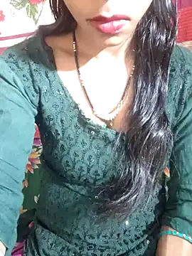 Snapshot of Itz_Aisha__ chatting on March 17, 5:44 am Itz Aisha online show from March 17, 5:44 am