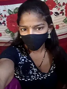 Itz Aisha   online show from May 18, 5:35 am