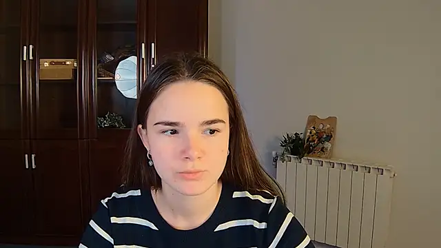 May Bloom online show from October 22, 5:30 am