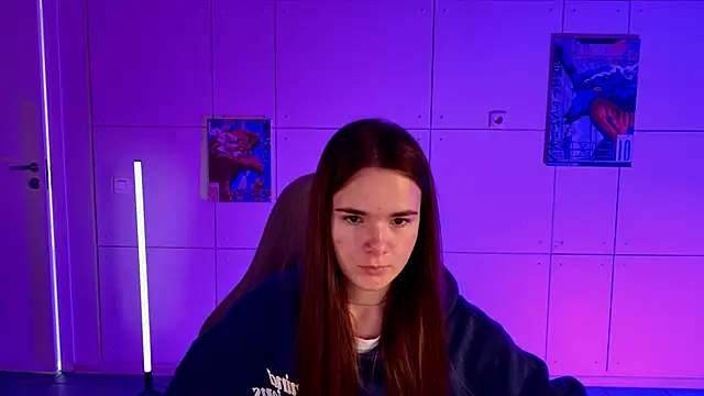 May Bloom online show from November 9, 9:18 am