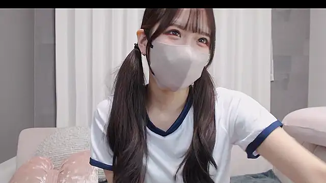 LOVE MIREI LOVE online show from November 4, 11:31 am