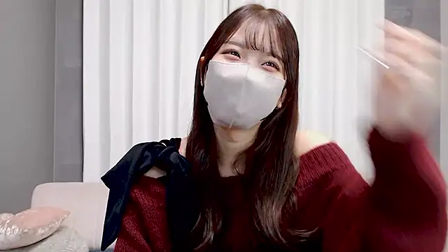 LOVE MIREI LOVE online show from November 20, 11:32 am