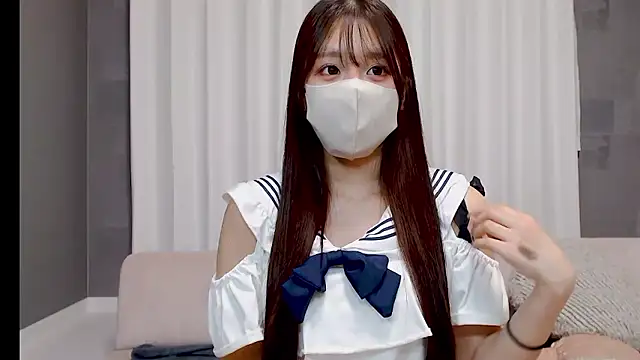 LOVE MIREI LOVE online show from February 27, 11:10 am