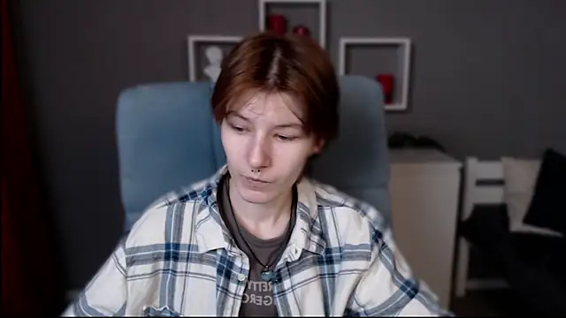 guitarandangell online show from November 26, 11:00 am