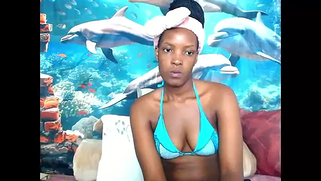Snapshot of AfricanBarbiee69 chatting on April 22, 4:52 pm AfricanBarbiee69 online show from April 22, 4:52 pm
