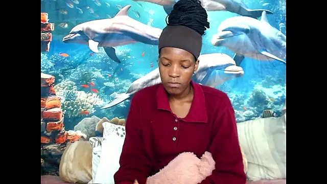 Snapshot of AfricanBarbiee69 chatting on April 24, 7:49 pm AfricanBarbiee69 online show from April 24, 7:49 pm