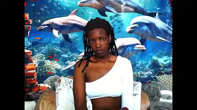 Snapshot of AfricanBarbiee69 chatting on May 6, 7:46 am AfricanBarbiee69 online show from May 6, 7:46 am