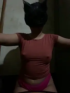 Snapshot of MiraAbellana chatting on October 30, 6:30 pm MiraAbellana online show from October 30, 6:30 pm