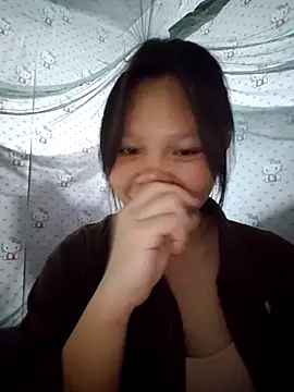 linh-miu99 online show from March 28, 2:33 am