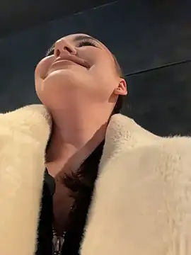 KiraSunshine online show from December 16, 4:17 am