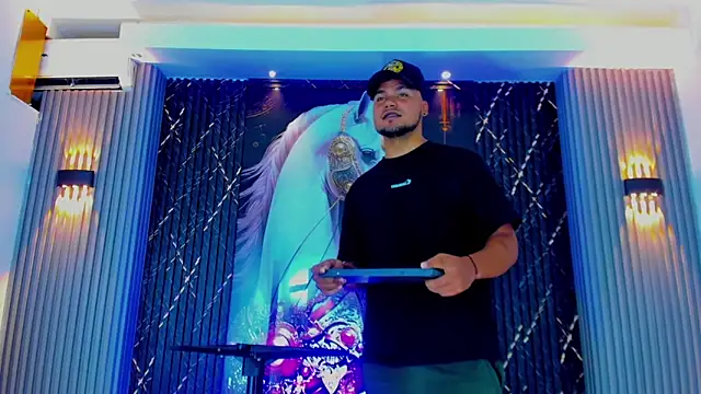 handsome boys22 online show from January 16, 12:42 pm