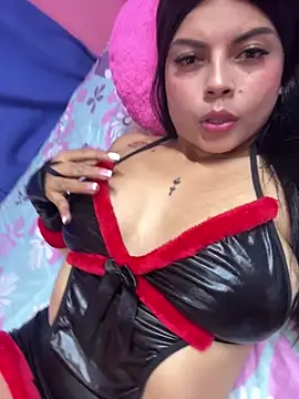 Snapshot of EVELIN26_ chatting on March 26, 3:34 am EVELIN26 online show from March 26, 3:34 am