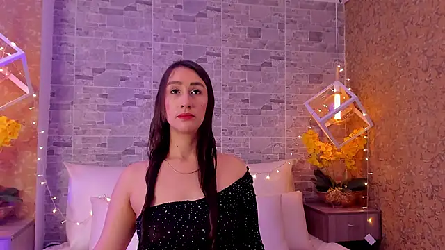 Catalina-Thompson online show from December 14, 12:21 pm