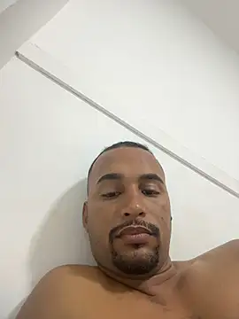 casalbrhot25 online show from October 23, 9:57 pm