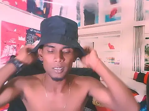 IndianThuggin online show from November 14, 6:06 pm