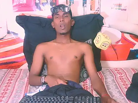 IndianThuggin online show from November 15, 6:11 am