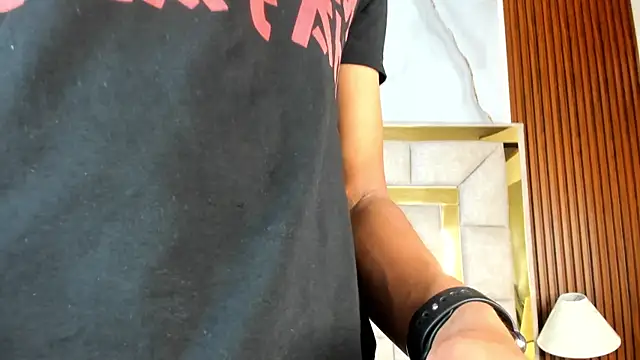 Emiliano Reyes online show from November 10, 3:16 am