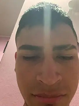Emiliano Reyes online show from July 31, 2:55 am