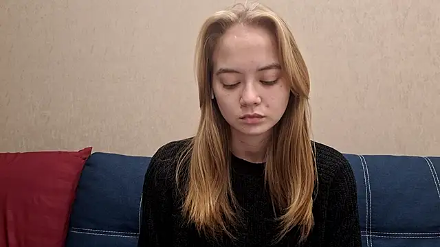 Snapshot of A_LISS_A chatting on October 22, 4:07 pm A LISS A online show from October 22, 4:07 pm