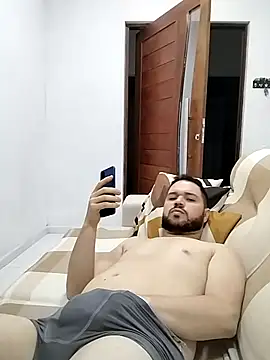 Branquinhowm online show from November 29, 2:36 am