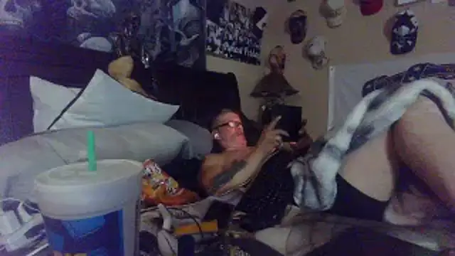 bigdaddyrooster online show from February 3, 6:40 am