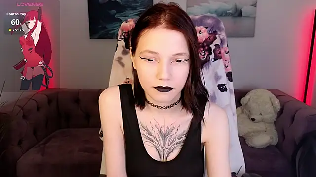 Snapshot of MitaSide chatting on January 18, 9:40 pm MitaSide online show from January 18, 9:40 pm