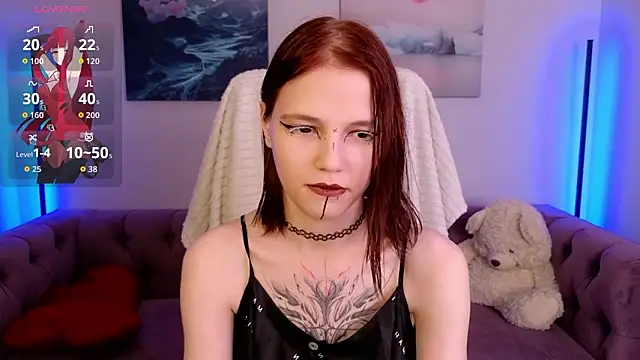 Snapshot of MitaSide chatting on February 8, 9:07 pm MitaSide online show from February 8, 9:07 pm