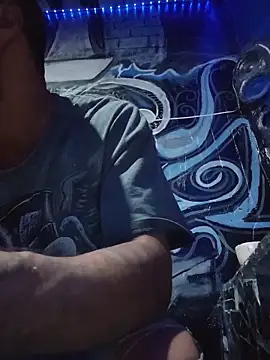 Snapshot of vergueo3 chatting on February 18, 9:27 am vergueo3 online show from February 18, 9:27 am