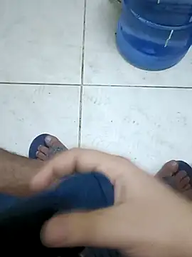 Snapshot of ConvoyedSubgroup chatting on March 30, 8:32 pm ConvoyedSubgroup online show from March 30, 8:32 pm