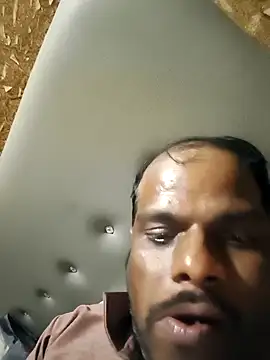 RNlov online show from November 12, 4:29 pm