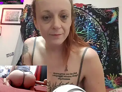 LoveLibz169 online show from May 4, 4:36 pm