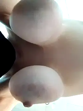 Loveyoudearxq online show from October 27, 8:18 am