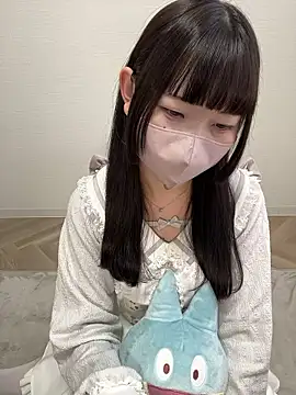 Snapshot of Reina_cute_00_ chatting on February 18, 4:52 am Reina cute 00 online show from February 18, 4:52 am