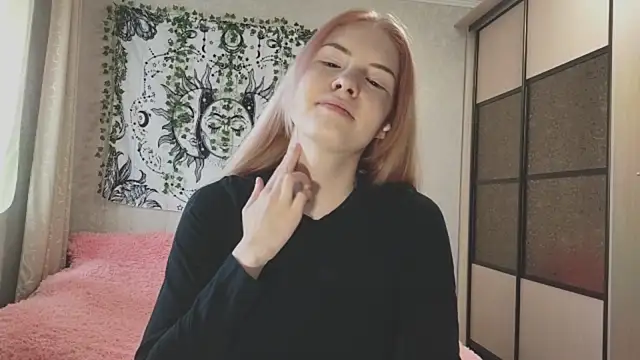 VETT KITTY online show from November 23, 6:13 am