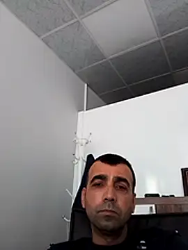 Snapshot of Bugattiveyron1 chatting on October 18, 11:44 am Bugattiveyron1 online show from October 18, 11:44 am