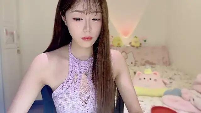 Onecutelittle online show from November 24, 12:54 am