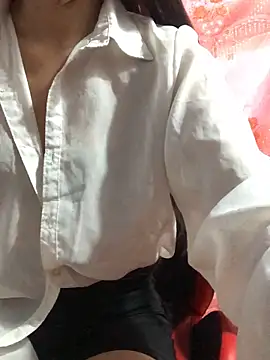 Kylie beem online show from December 4, 12:09 am