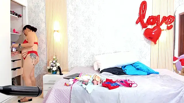 Snapshot of kendraalee chatting on March 28, 1:33 pm kendraalee online show from March 28, 1:33 pm