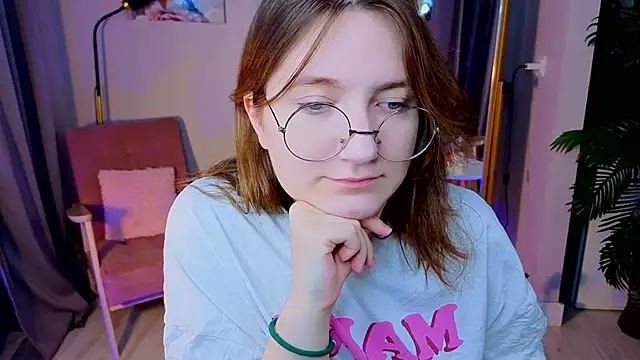 fairy tara online show from November 15, 9:00 pm