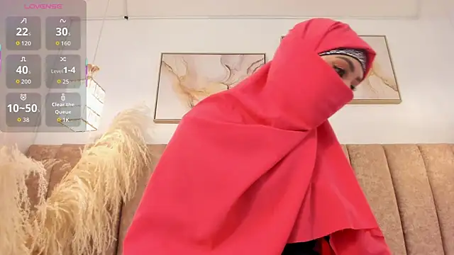 Snapshot of fatiima_ chatting on February 21, 1:01 pm fatiima online show from February 21, 1:01 pm