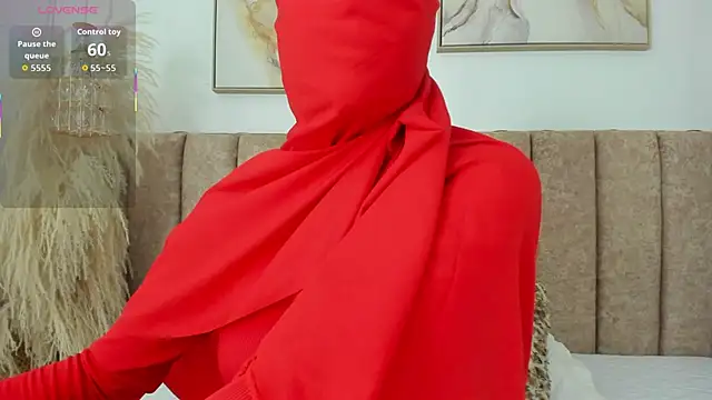 Snapshot of fatiima_ chatting on March 7, 11:29 am fatiima online show from March 7, 11:29 am