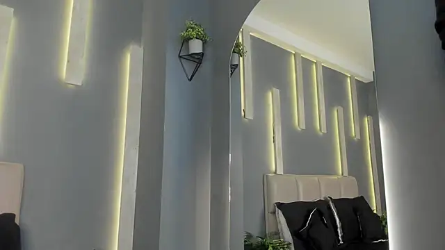 ArohomLester online show from November 25, 10:59 am