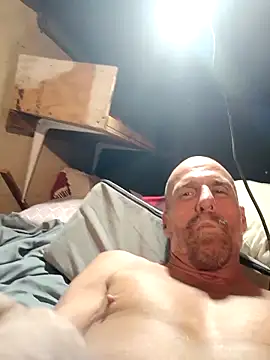 Snapshot of 1stcumngo chatting on November 11, 9:20 am 1stcumngo online show from November 11, 9:20 am