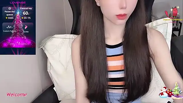 -Alicee- online show from December 4, 7:17 am